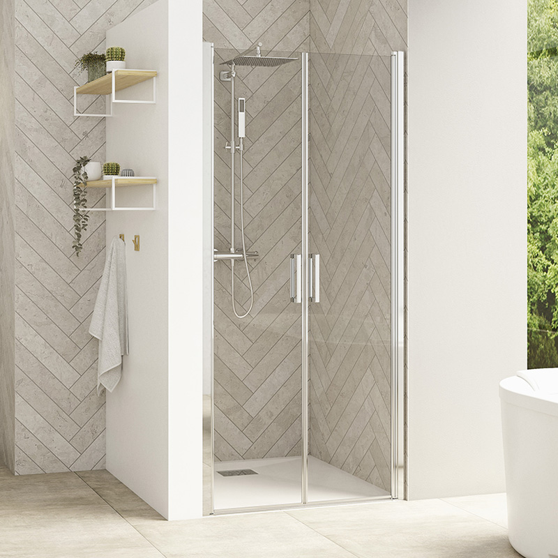 Smart Design Two Saloon Doors enclosure in chrome