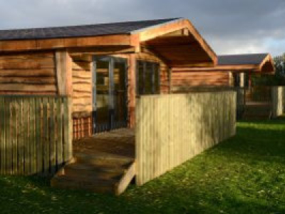Bathroom Design Tips For Log Cabins, Tiny Houses, Modular Homes, and More