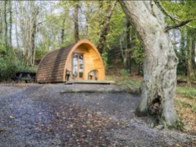 How To Transform Your Campsite into a Luxurious Glamping Experience